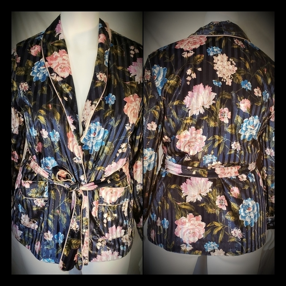 Victoria's Secret Kimono